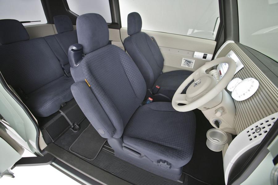  Honda Step Bus 2007 года  (фото 5 из 11)